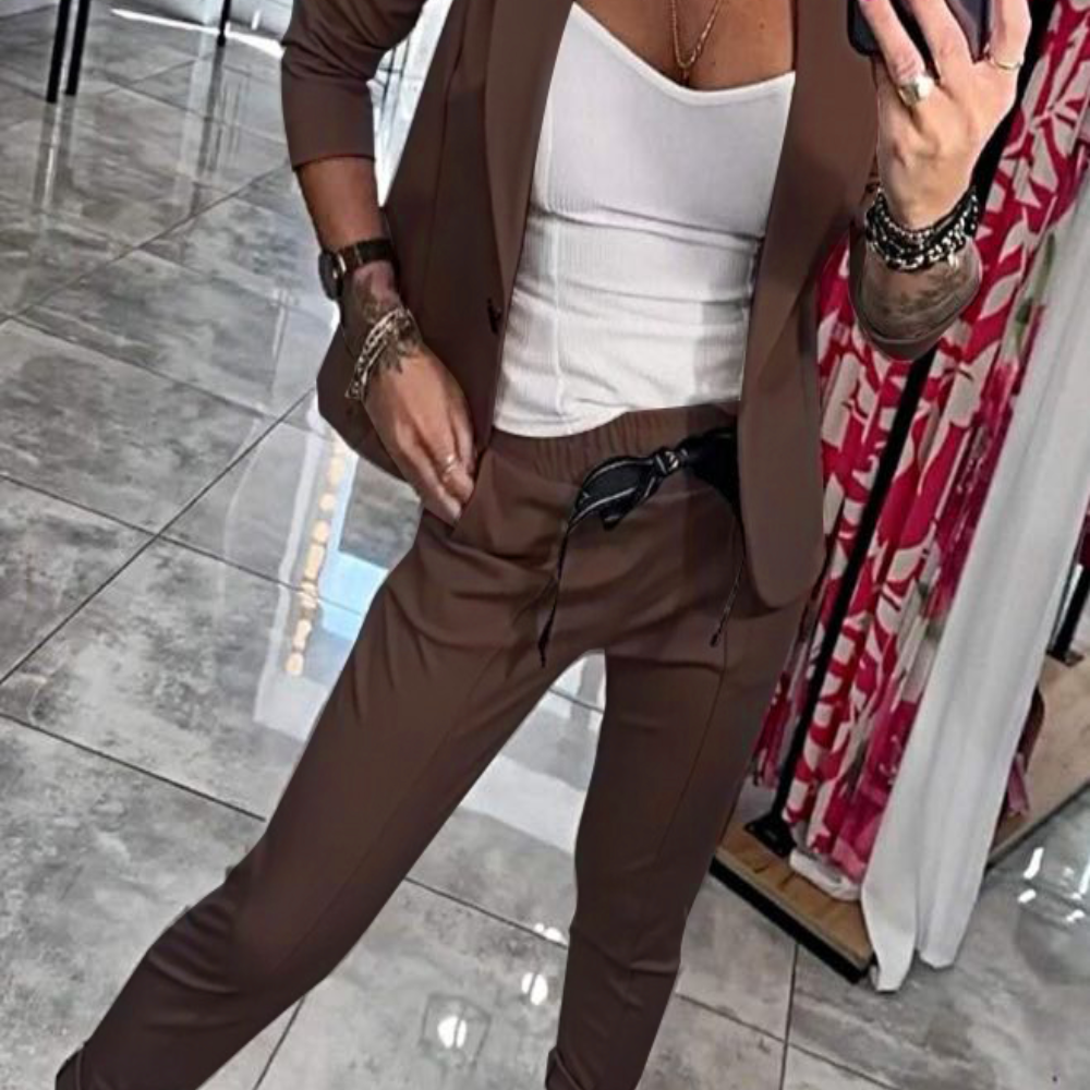 Moxie™ | Set din două piese pentru femei, top cu jachetă și pantaloni elastici