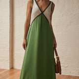 Jacky - Lightweight V-Neck Maxi Dress
