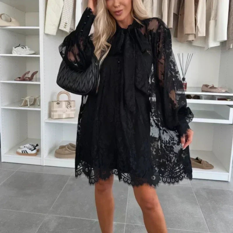 Elisa™ Rochie mini din dantelă cu guler legat