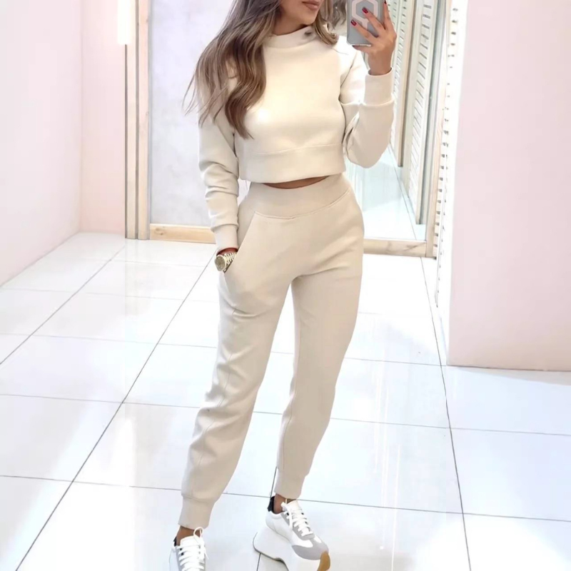 Genevieve | Pulover și costum de jogging