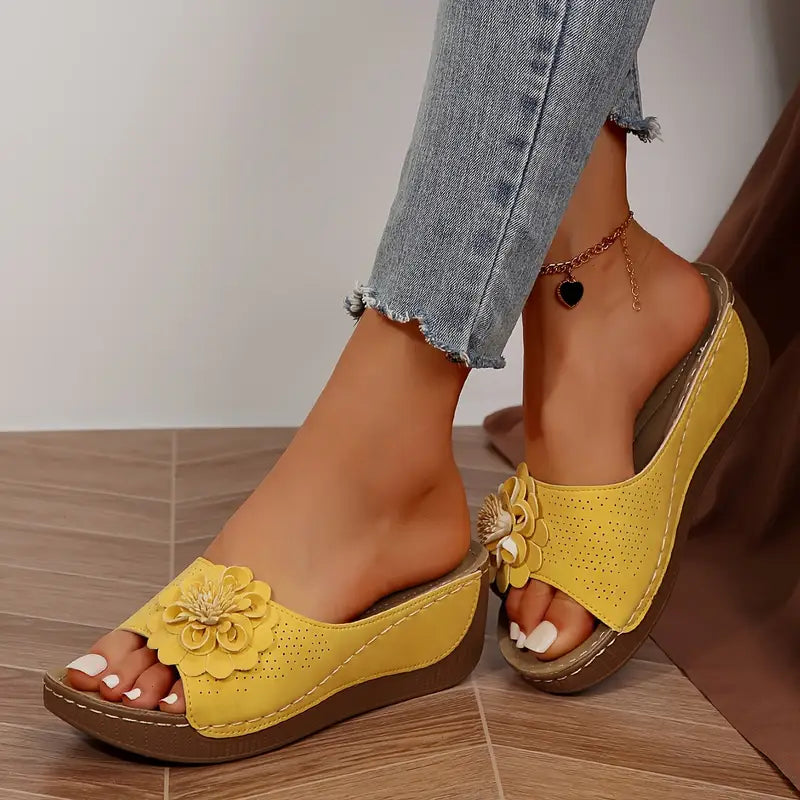 Nikita™ Sandale cu Toc Wedge Florale pentru Femei