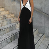 Jacky - Lightweight V-Neck Maxi Dress